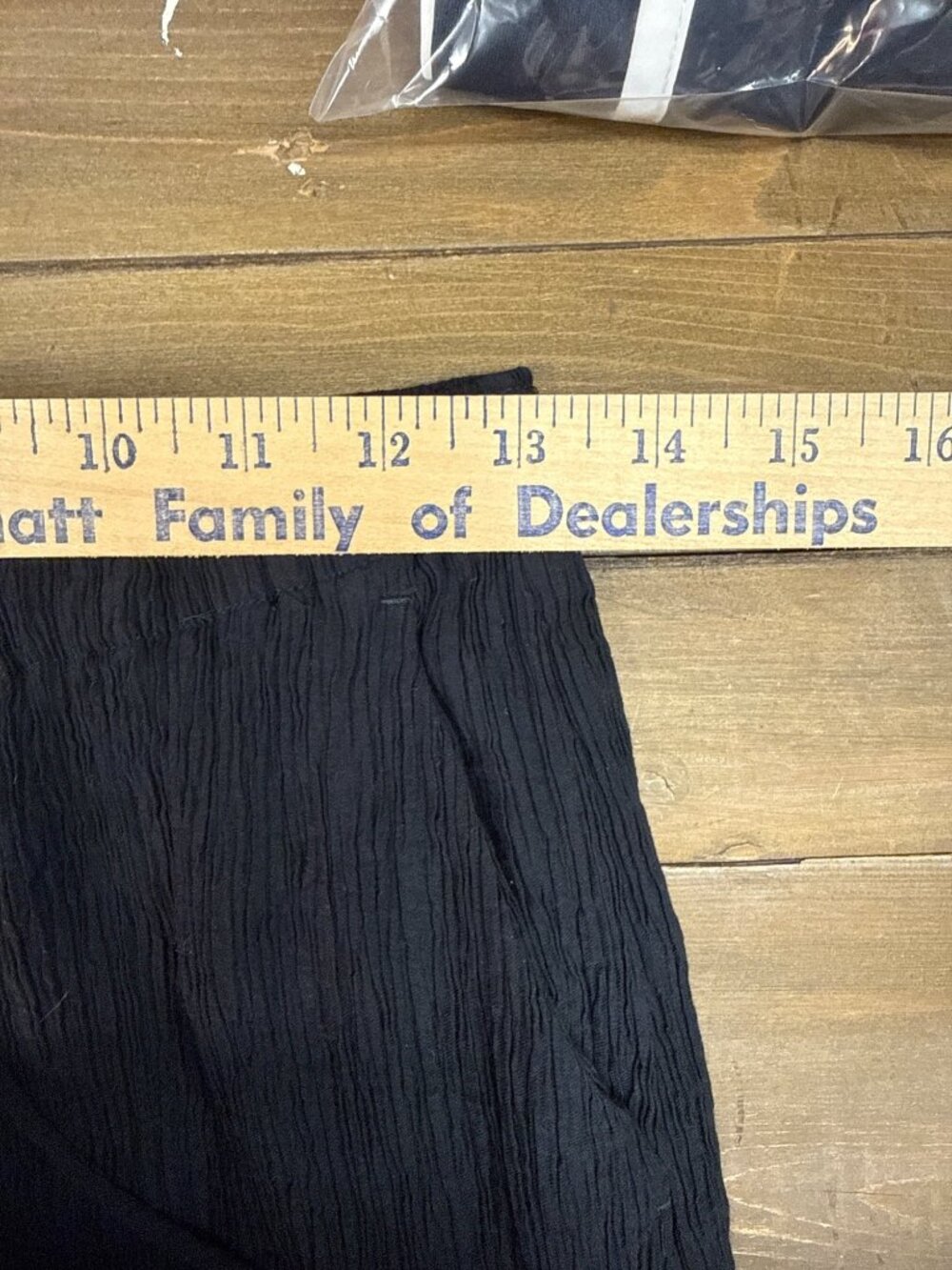 Abercrombie & Fitch Black Crinkle Wide-Leg Pants Size S - Picture 5 of 6